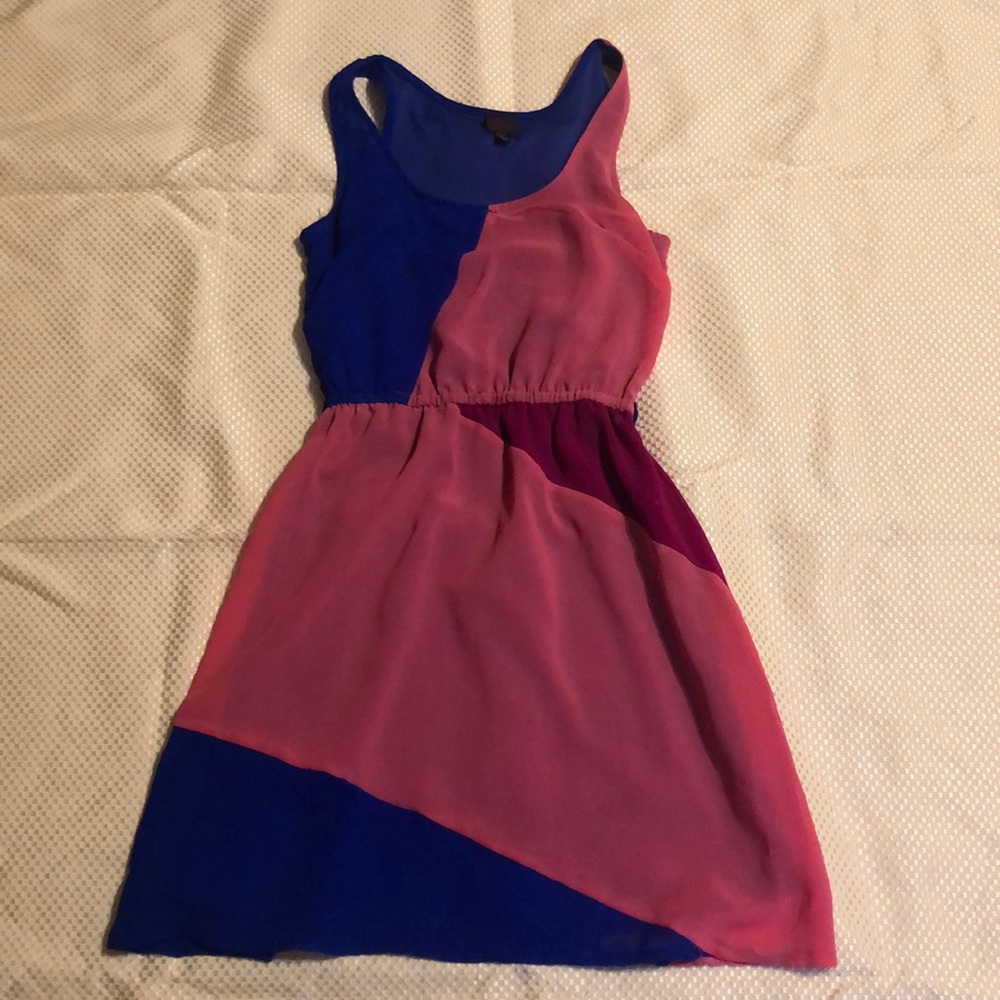 Beautiful dress 👗